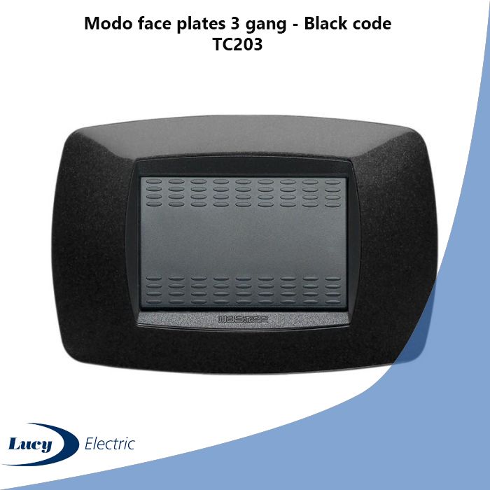 Modo face plates 3 gang - Black