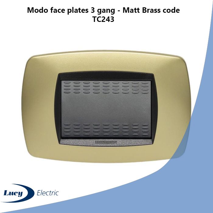 Modo face plates 3 gang - Matt Brass