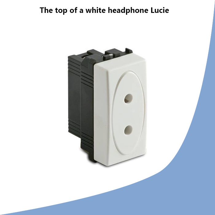 The top of a white headphone Lucie